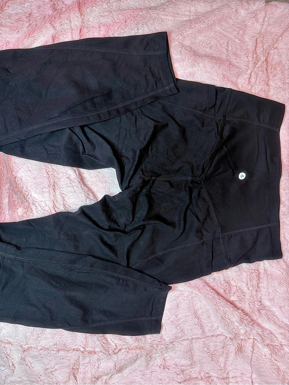 Halara UltraSculpt High Waisted Tummy Control Pocket Training Leggings - NWT